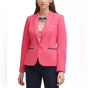 Tommy Hilfiger | Size 14 Pink Blazer
Women’s Notched-Lapel Single-Button Blazer
